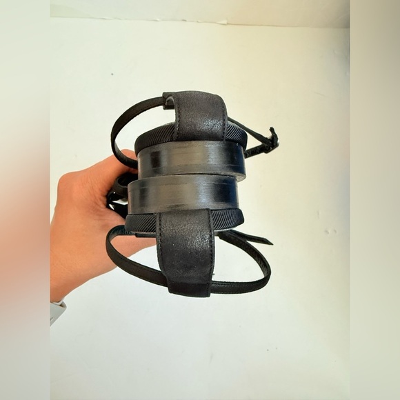 Chanel Black Metallic Grey Pearl stone embellished gladiator flat sandals EU38.5 - Picture 12 of 12